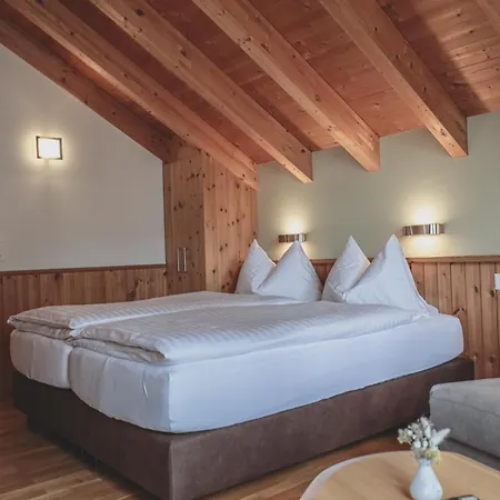 Hotel Sonnenhalde, Arosa-3