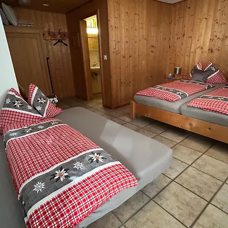 Sertig Ferienwohnung-3