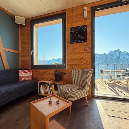 Berggasthaus Eggberge - Boutique Mountain Hotel - Access Via Cablecar-3