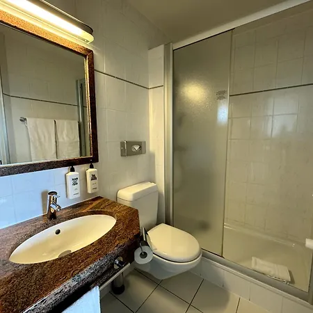 Everness Hotel & Resort-2