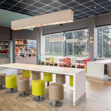 Ibis Budget Geneve Palexpo Aeroport-3