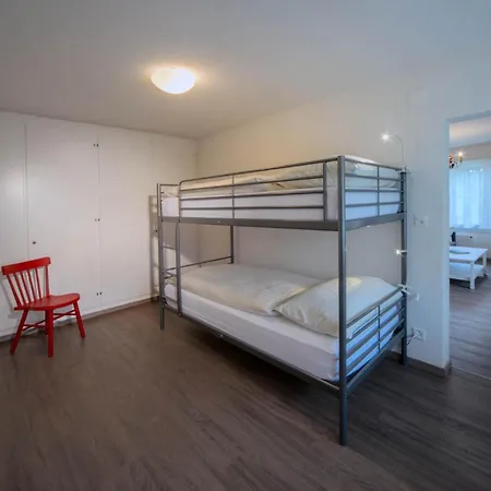 Beausite Garden Apartment & Budget Rooms-3