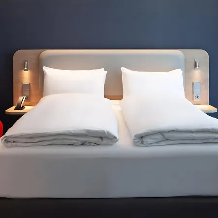 Holiday Inn Express & Suites - Basel - Allschwil By Ihg-2