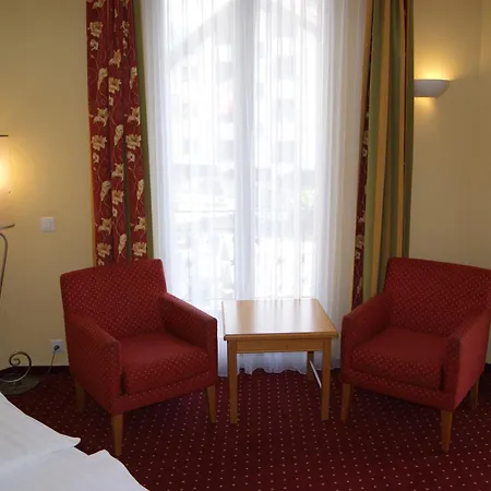 Hotel Schweizerhof-3