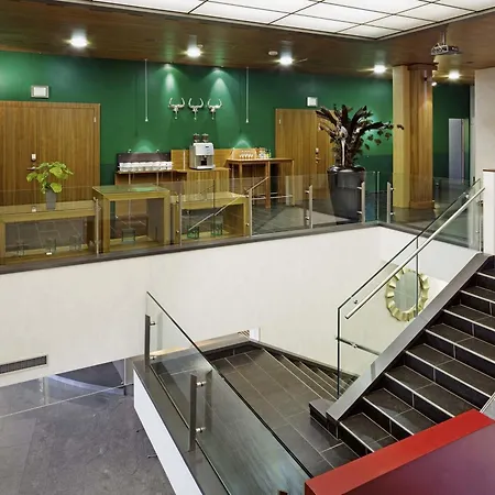 Moevenpick Hotel Zurich Airport-3