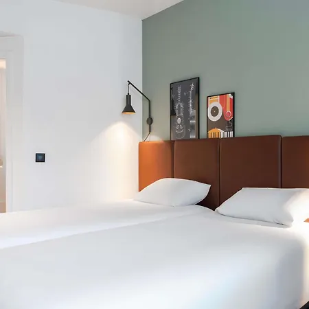 Ibis Lausanne Centre-2