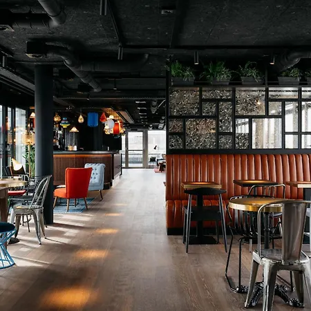 Ruby Claire Hotel Geneva By Ihg-2