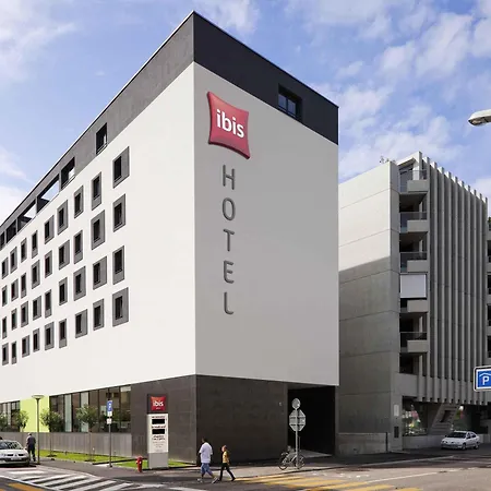 Ibis Locarno-2