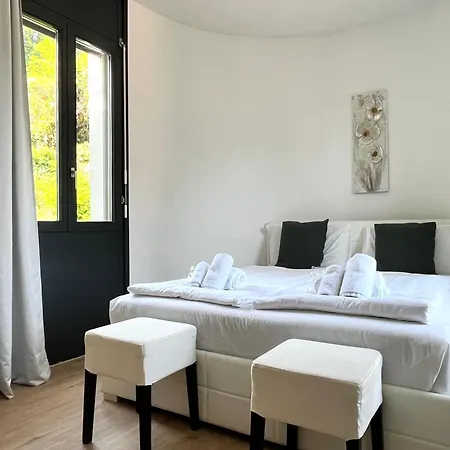 Guesthouse Lugano Center By Lr-2