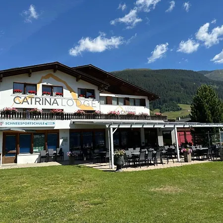 Catrina Lodge-2