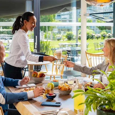 Novotel Lausanne Bussigny-3