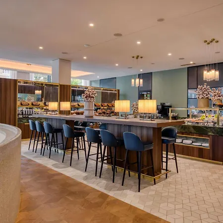 Moevenpick Hotel Basel-2