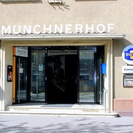 Hotel Muenchnerhof-3