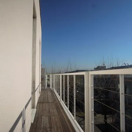 Les Chambres Du Ctn-2