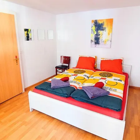 Central Park Holiday Apartment-3
