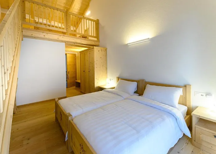 Hotel Centrale, Typically Swiss Poschiavo