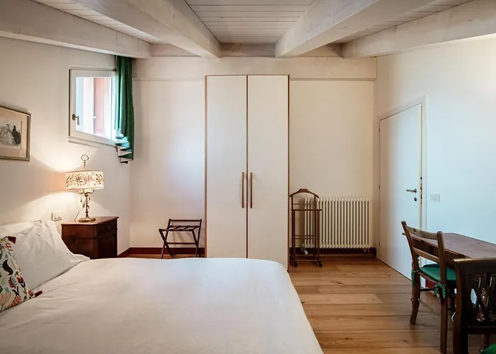 Castello Di Brusata Apartment By Quokka 360 - Romantic Flat With Pool Mendrisio