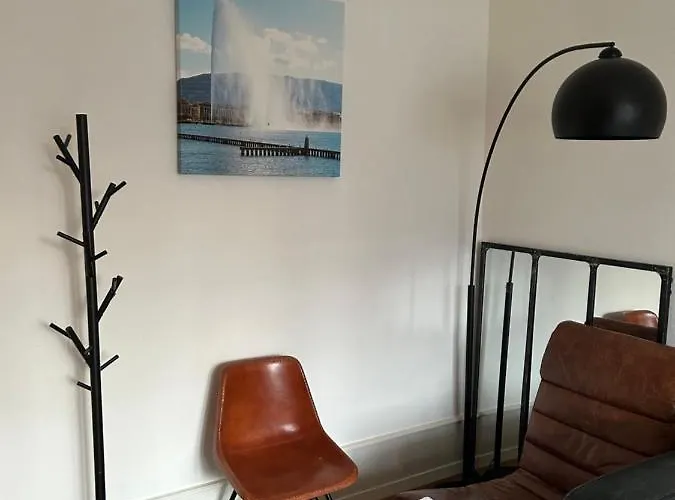 Doubleroom, Kitchen, Free Transport Card- Geneva Lake