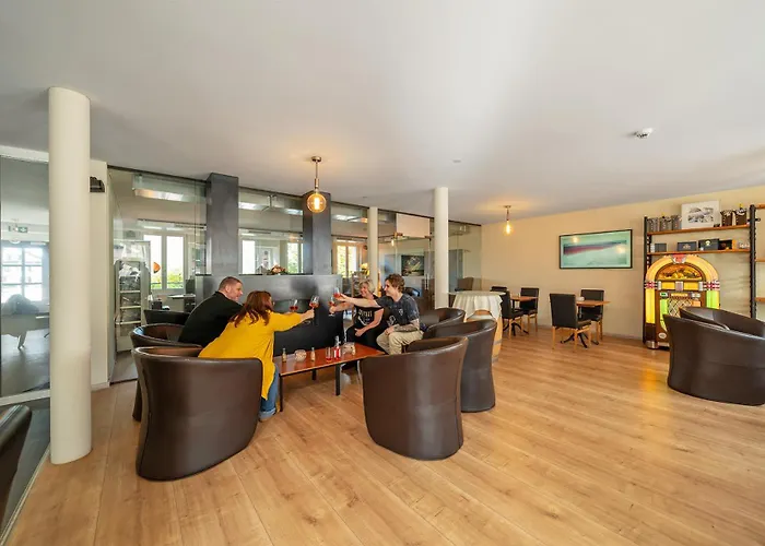 Hotels in Seengen
