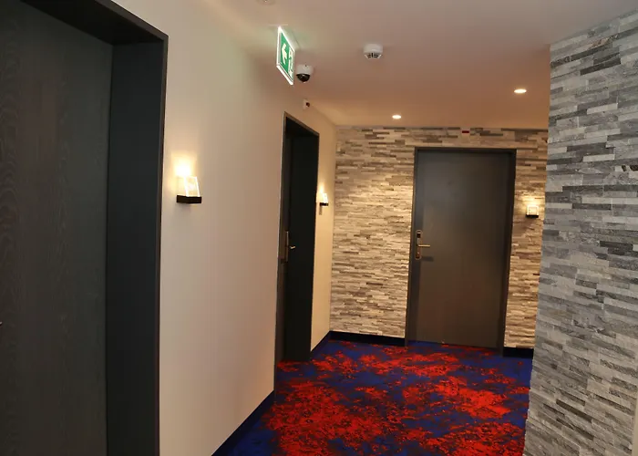 My Home Hotel - Free Parking Winterthur