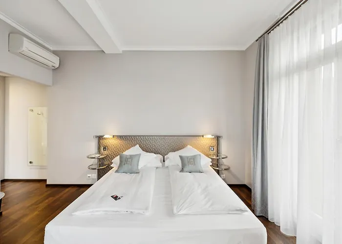 Hotels in Biel/Bienne