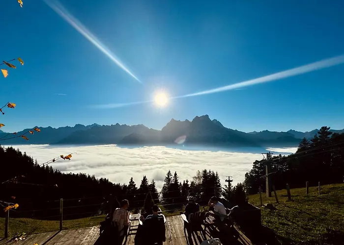 Berggasthaus Eggberge - Boutique Mountain Hotel - Access Via Cablecar Altdorf