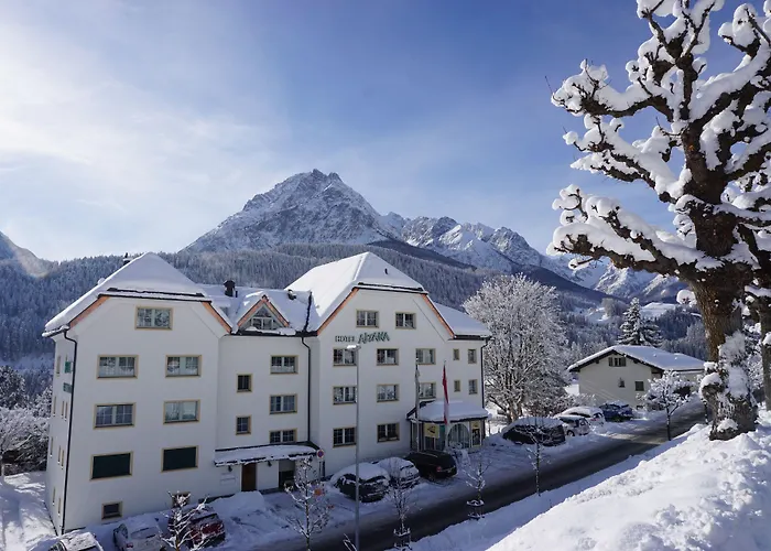 Typically Swiss Hotel Altana Scuol