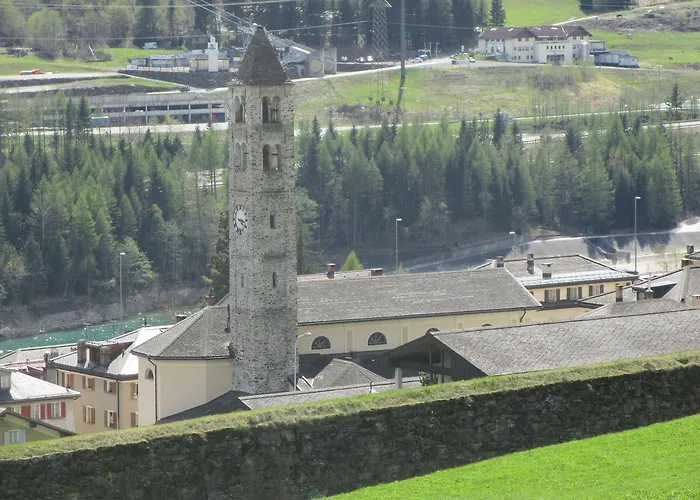 Airolo Hotels